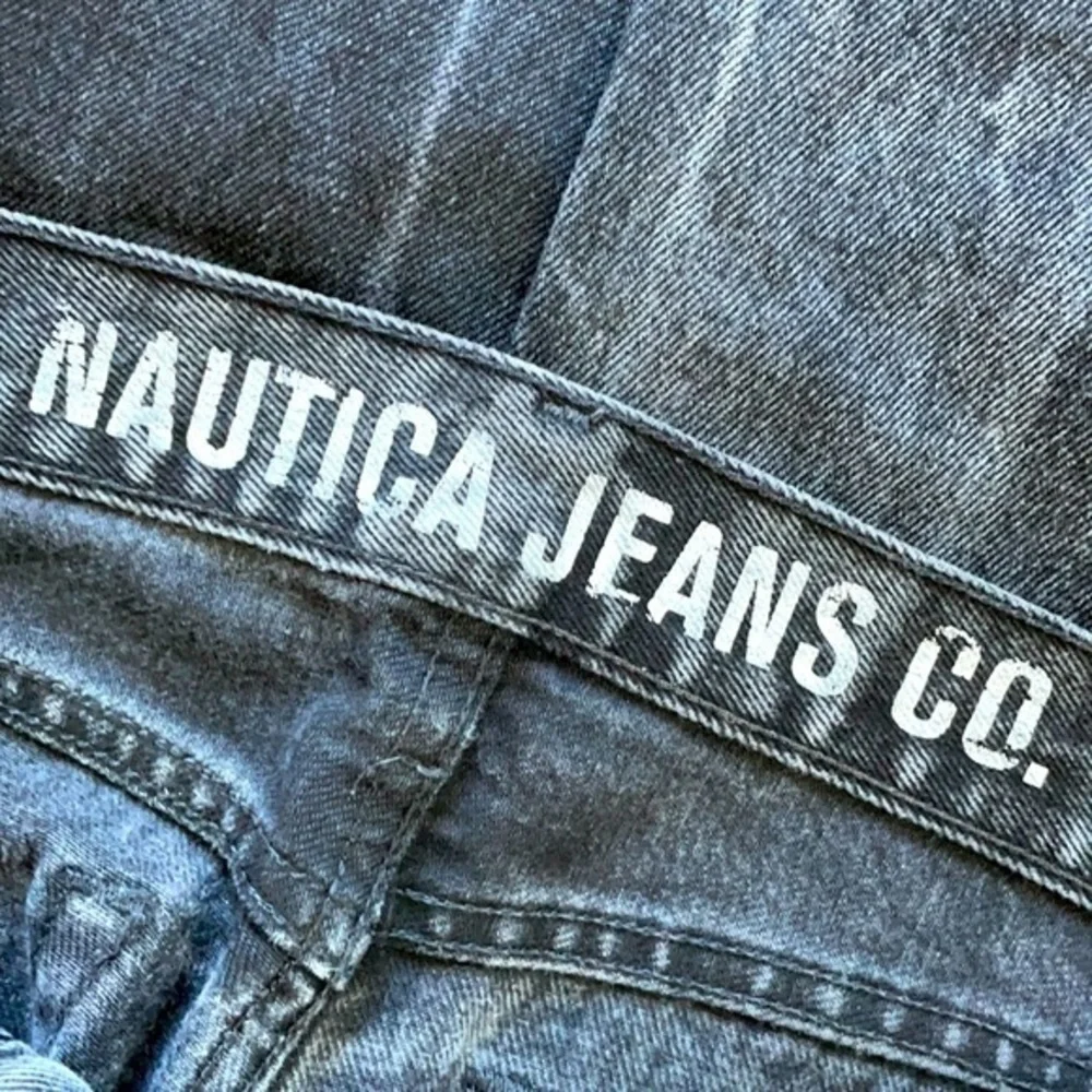 NAUTICA | Men’s Blackish Gray Faded Wash Straight Fit Jeans Size 32 X 30